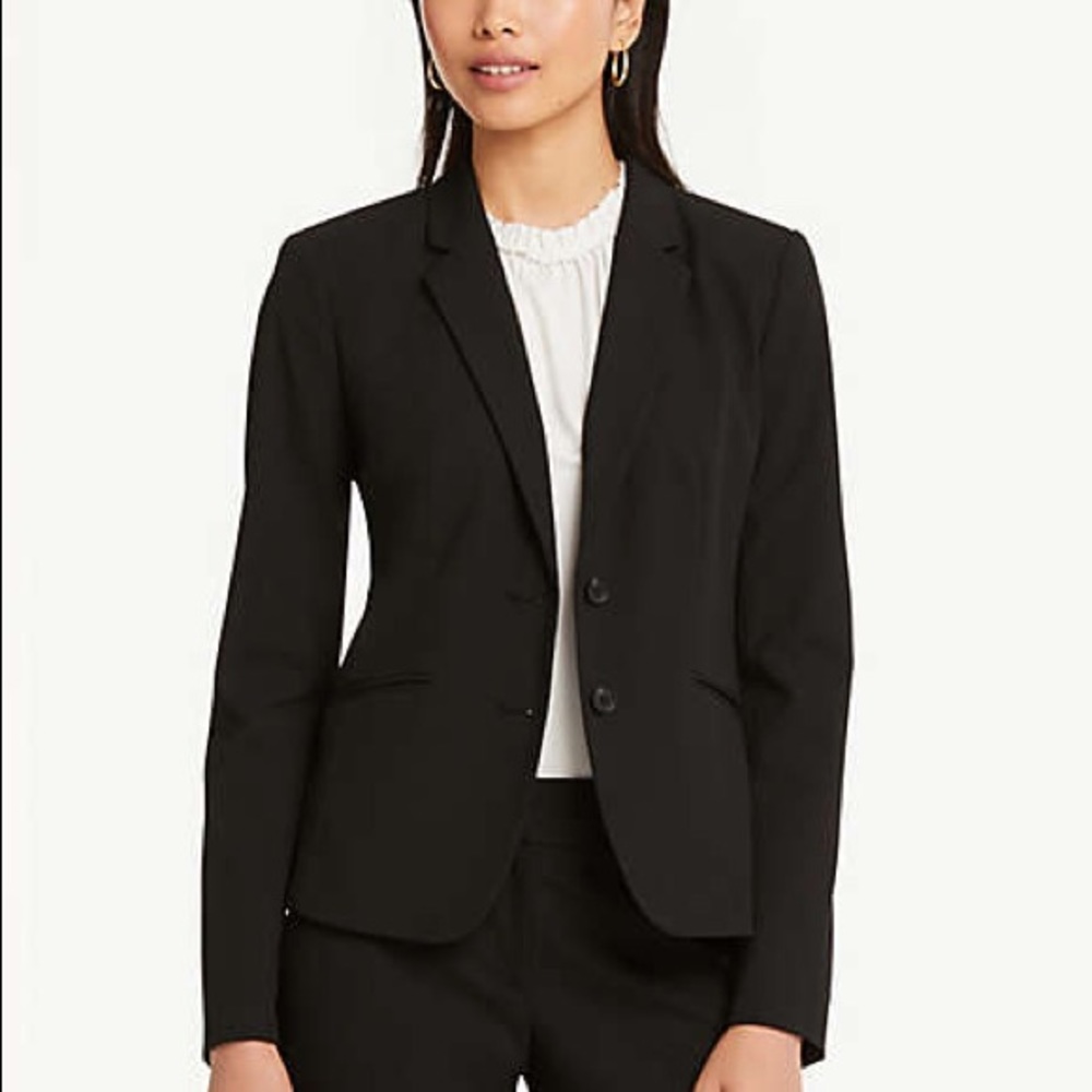 Ann Taylor Black Blazer 00P
